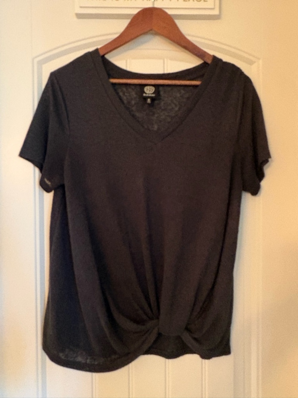 Dark blue V-Neck Knot Front Tee – Short Sleeve Lightweight Top – Size M
